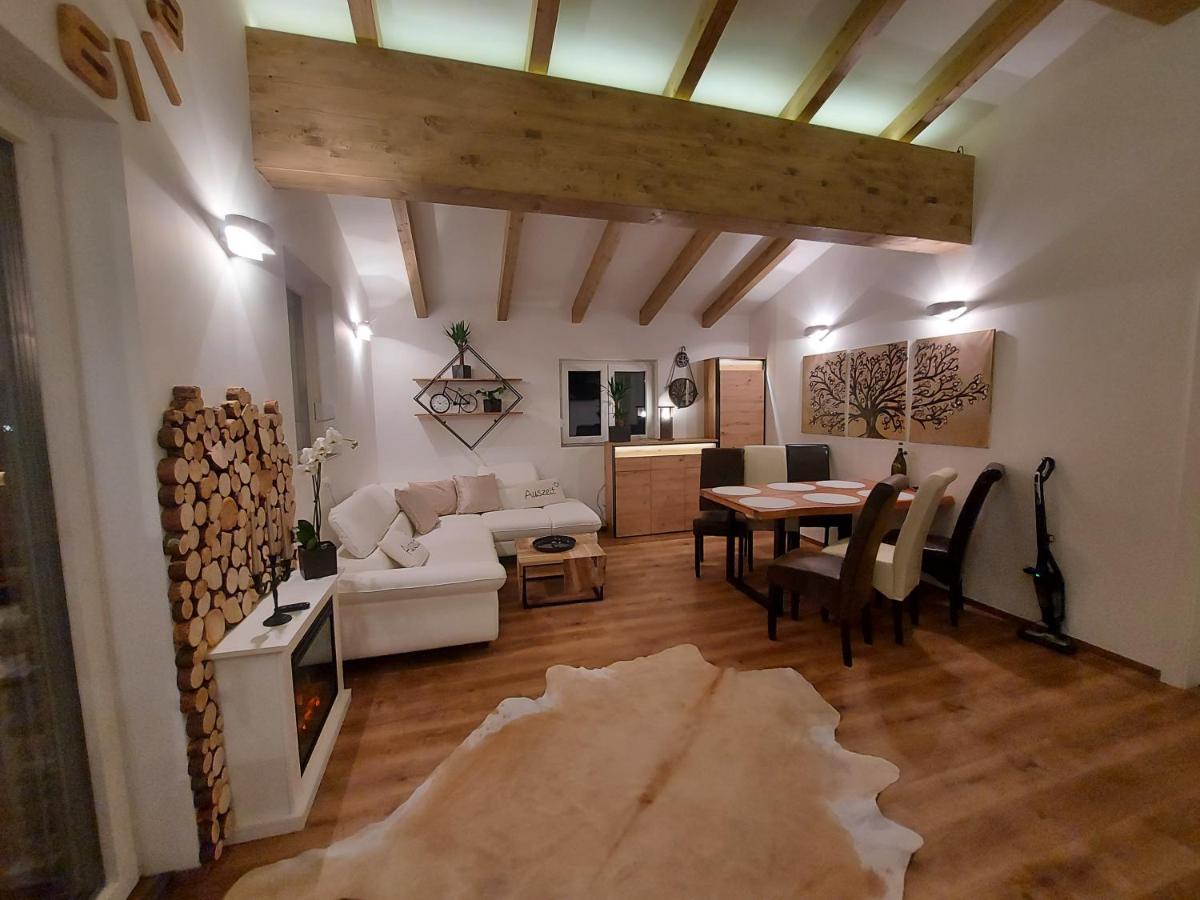 Апартаменты Auszeit Steiraland Penthouse 9 Mit Grossen Balkon Und Parkplatz Леобен Экстерьер фото