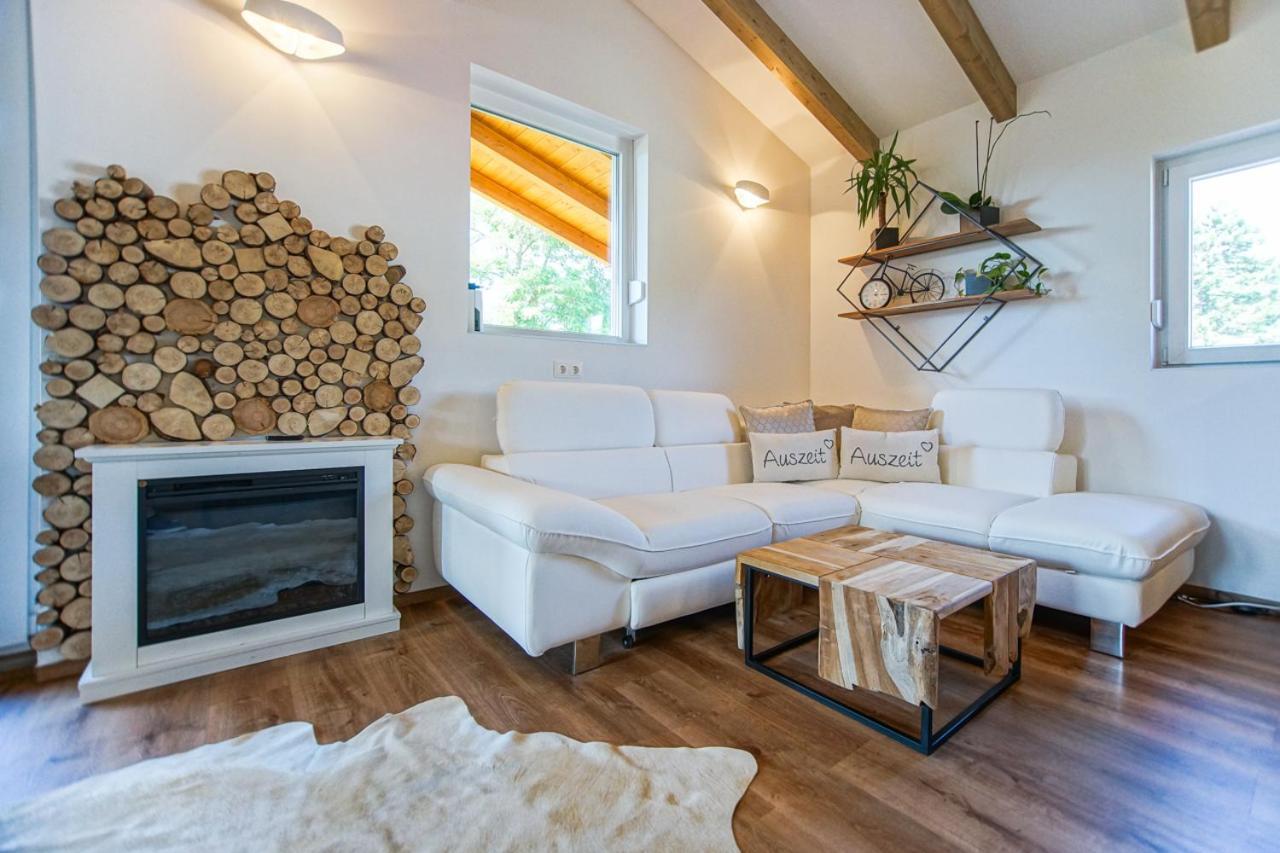 Апартаменты Auszeit Steiraland Penthouse 9 Mit Grossen Balkon Und Parkplatz Леобен Экстерьер фото