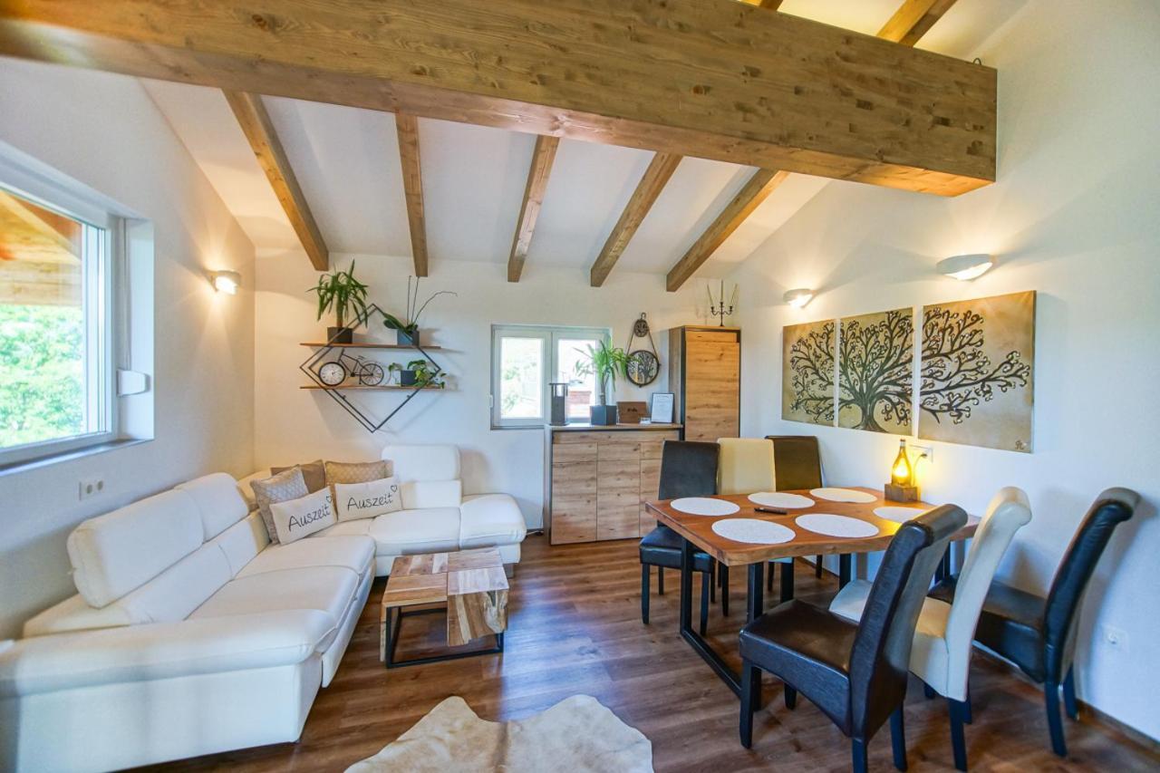 Апартаменты Auszeit Steiraland Penthouse 9 Mit Grossen Balkon Und Parkplatz Леобен Экстерьер фото
